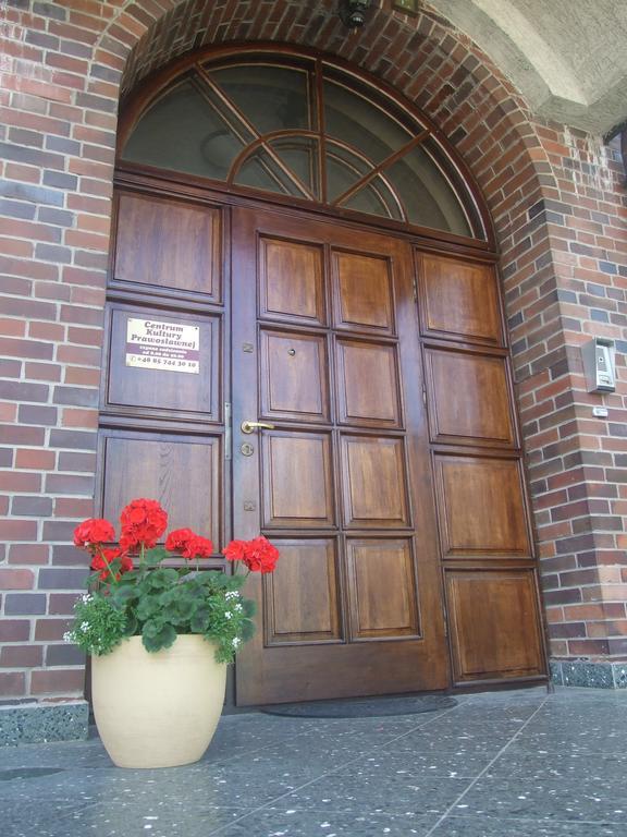 Pokoje Goscinne Centrum Kultury Prawoslawnej Бялисток Екстериор снимка